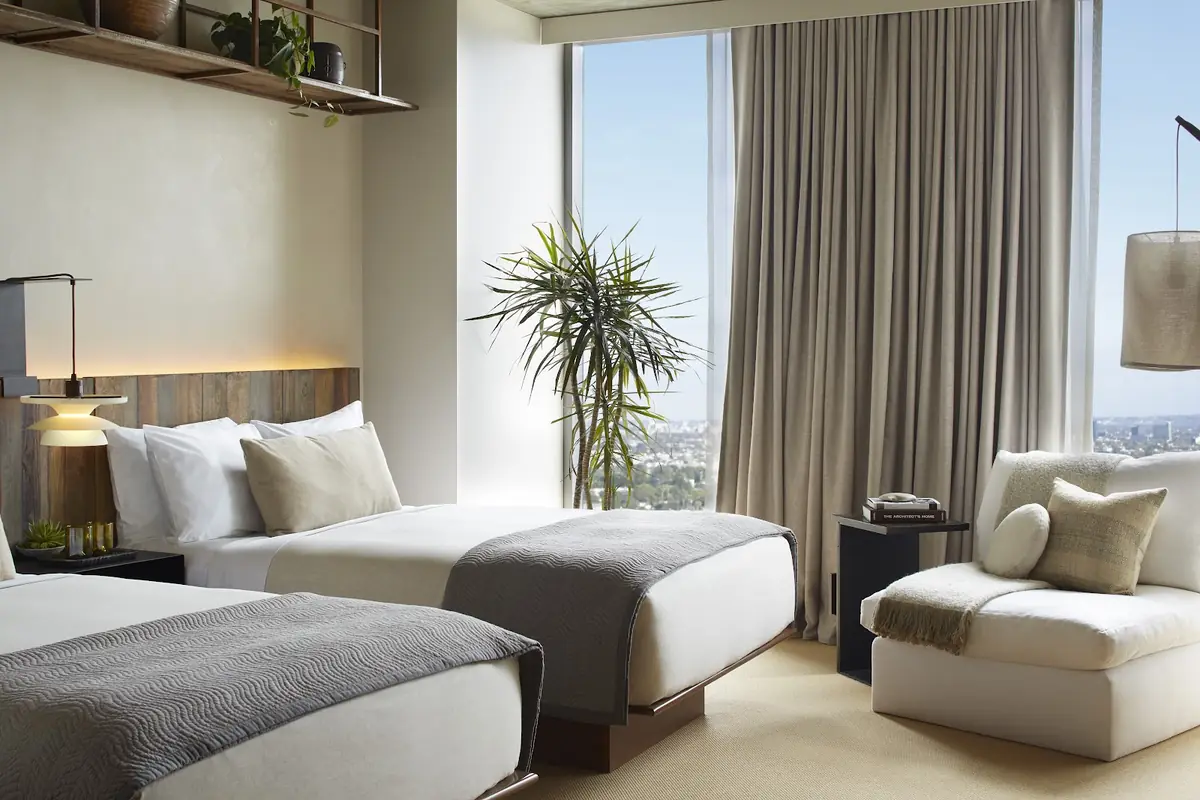 1 Hotel West Hollywood — sauna and spa facilities