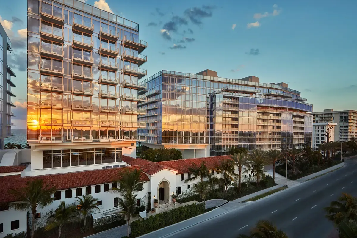 Four Seasons Hotel at The Surf Club