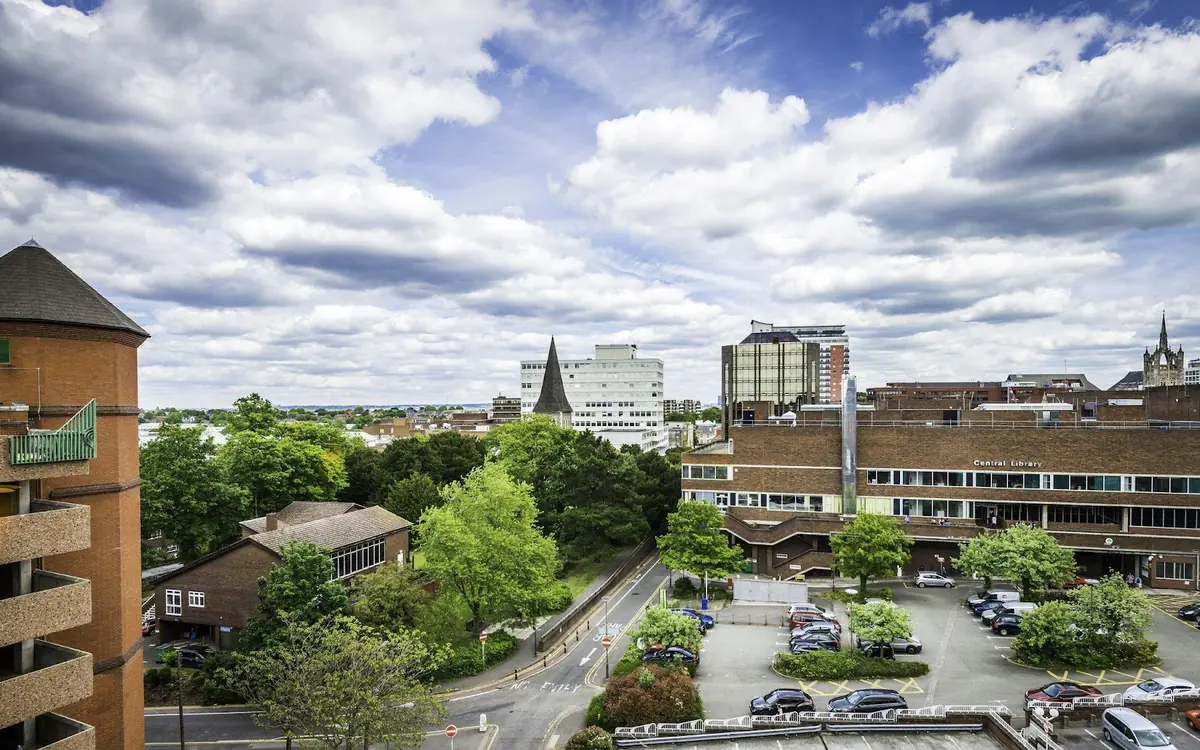 Holiday Inn London Sutton — sauna and spa facilities