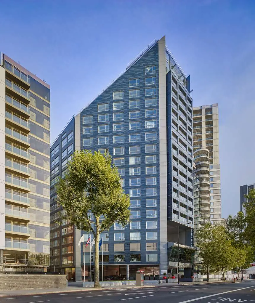Park Plaza London Riverbank — sauna and spa facilities