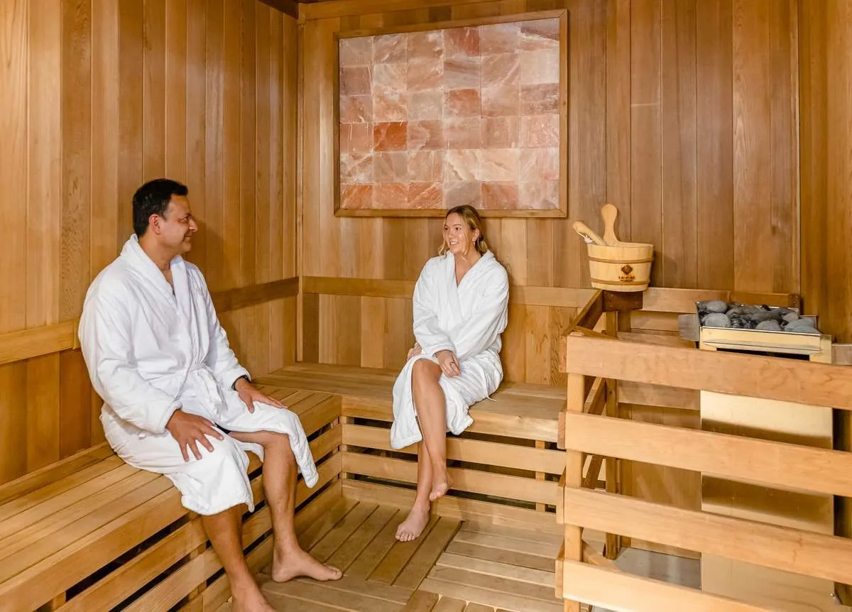 the sauna at Shashi Hotel Mountain View