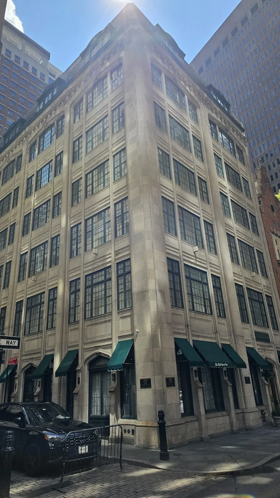 The Wall Street Inn — sauna and spa facilities