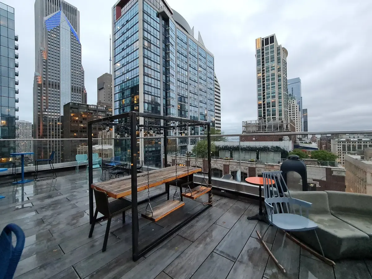 Virgin Hotels Chicago — sauna and spa facilities