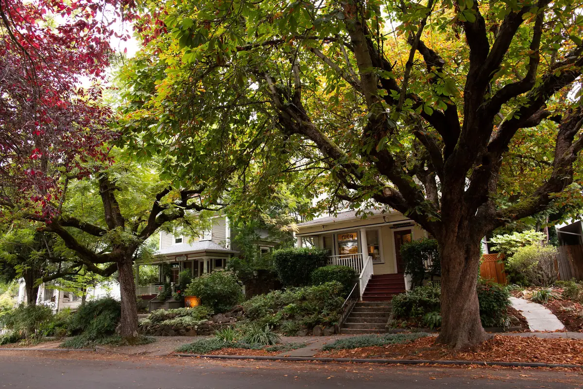 The Everett House