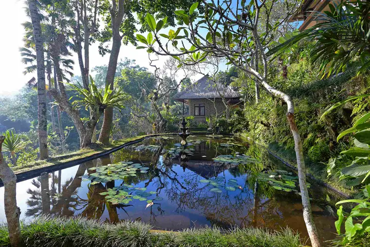 Hotel Tjampuhan & Spa
