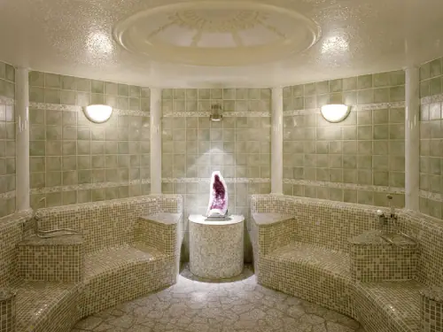 Spa LaQua (東京ドーム天然温泉 Spa LaQua)