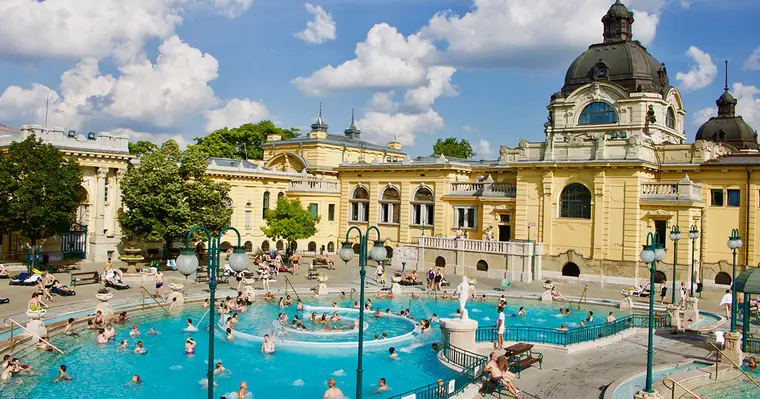 Széchenyi Thermal Bath: the spa