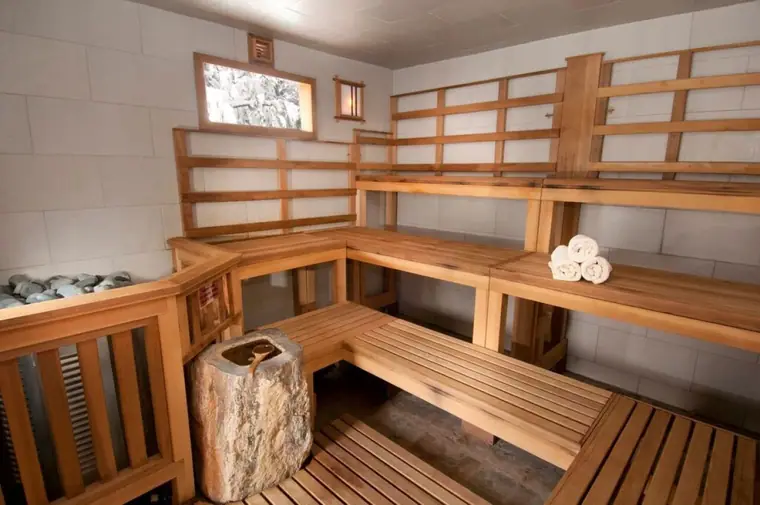 Ten Thousand Waves: the sauna